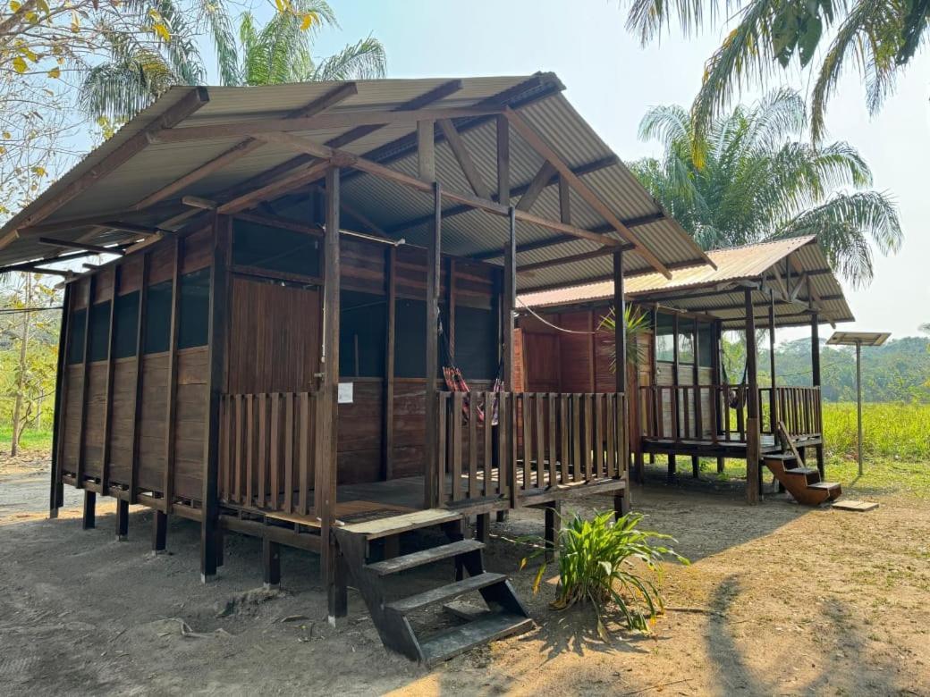 פוארטו מלדונדו Valencia Lake Lodge מראה חיצוני תמונה